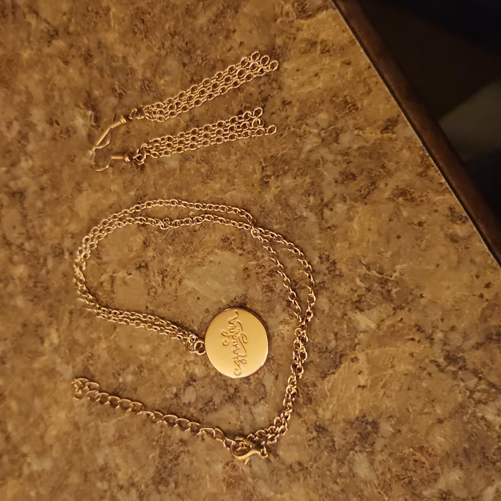 Grandma necklace set